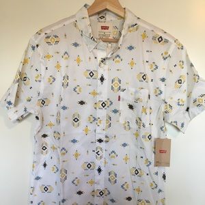 NWT Casual Short Sleeve Levi Button Down